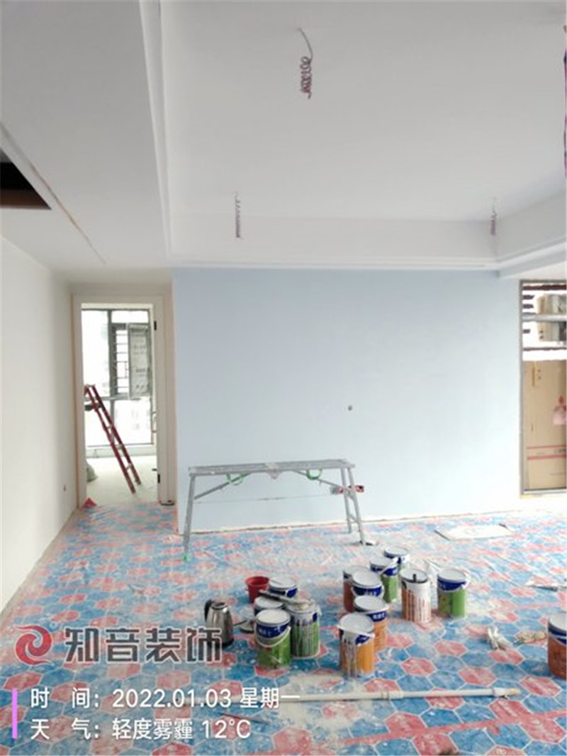 十里风荷124平施工现场