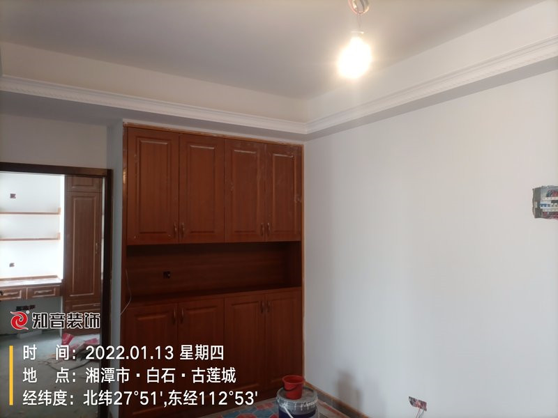 白石古莲城松竹里104平施工现场