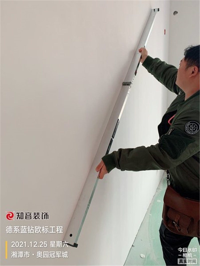 百合御都120平施工现场