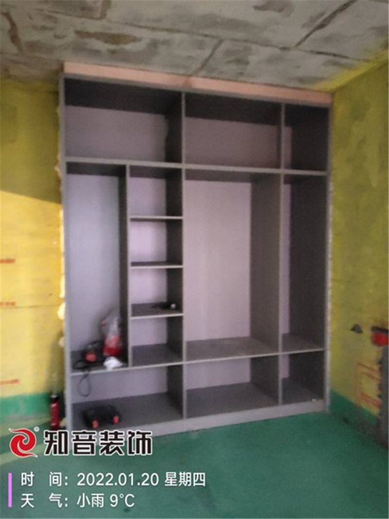 华雅花园96平施工现场