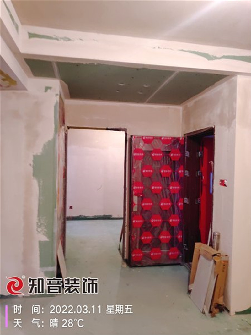 华雅花园96平施工现场