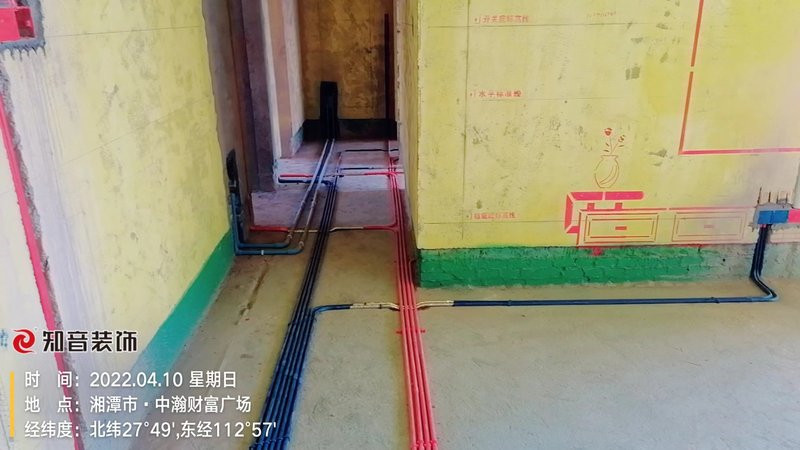 美居乐珑庭140平施工现场