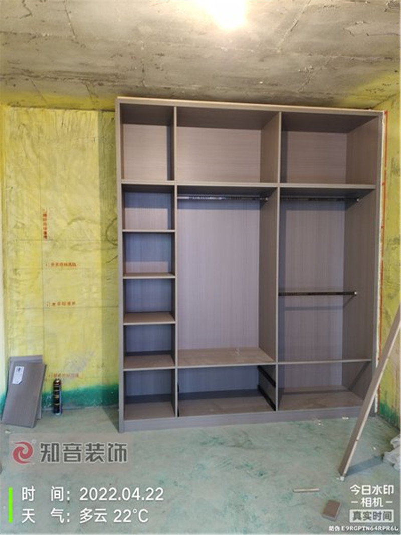 华雅花园96平施工现场