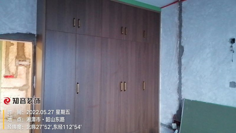 基建营石油公司小区90平施工现场