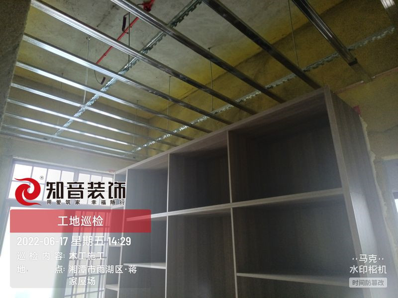 沙子岭自建房施工现场