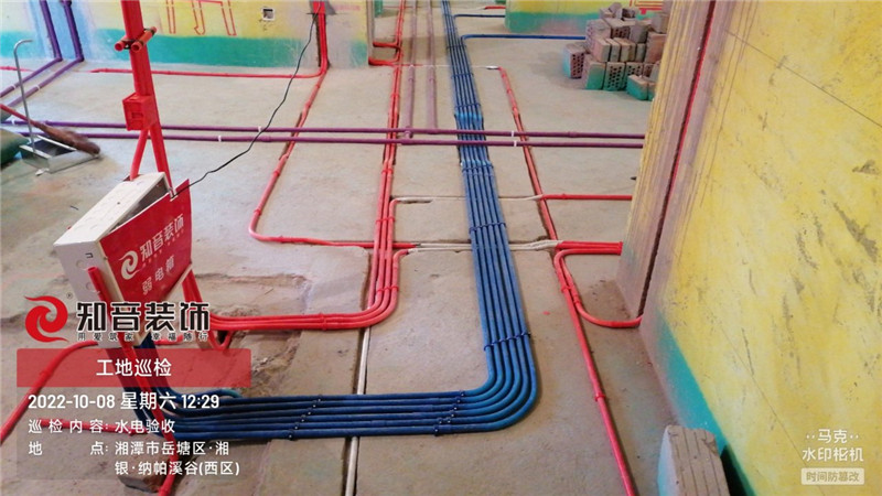 纳帕溪谷后湾160平施工现场