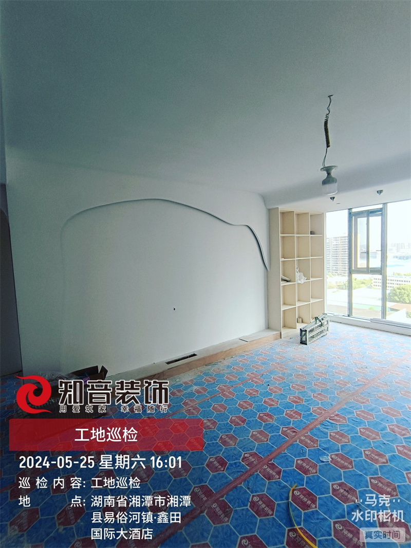 凤凰学府113平在施工地