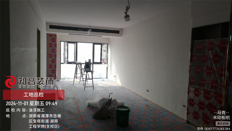 潭州一号院100平在施工地