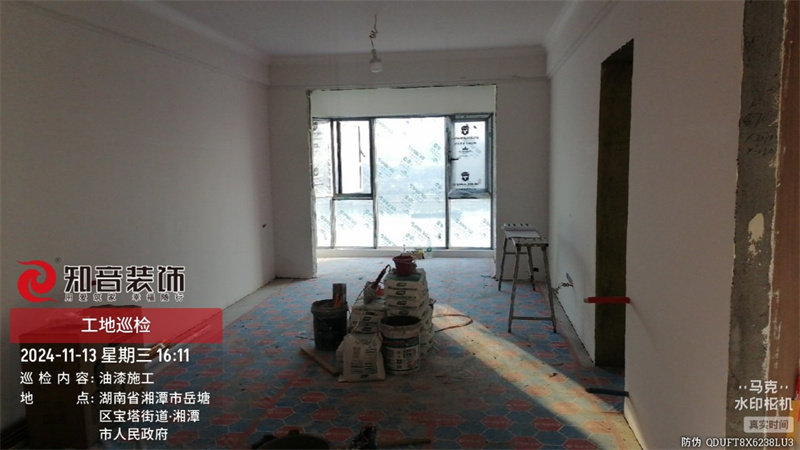 潭州一号院100平在施工地