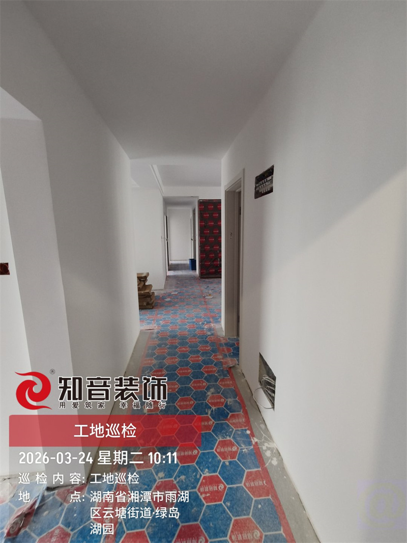 和平央著面积122在施工工地